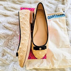 Tory Burch Tan Quilted Ballet Flats Nude And Black Bow Flat Ballerinas Size 8